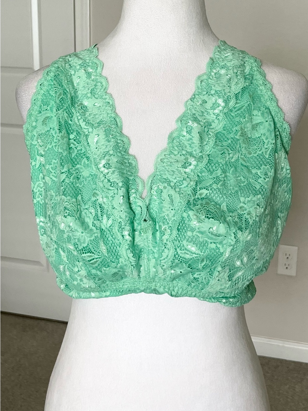 NWT Cosabella Curvy Plungie Green Lace Bralette Size XL